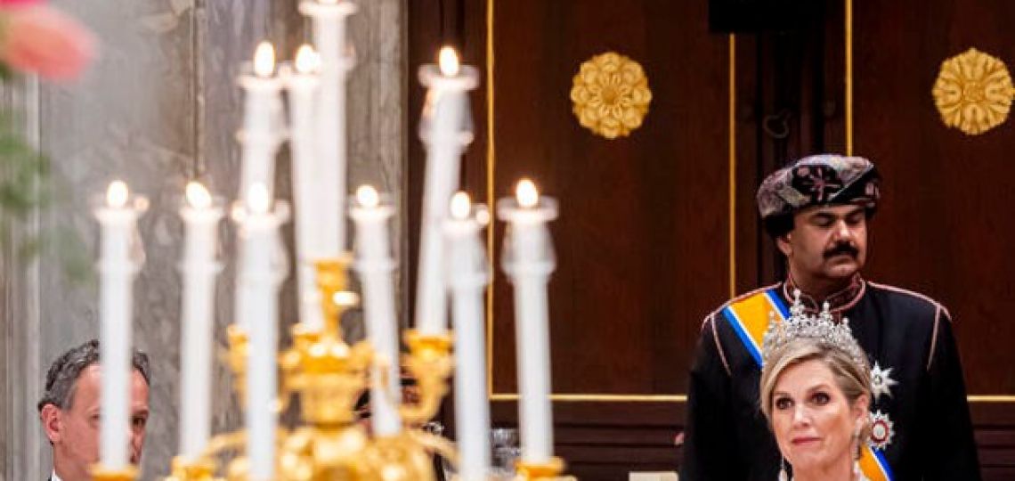 Máxima adaptó un traje indio para brillar junto a sus cristales