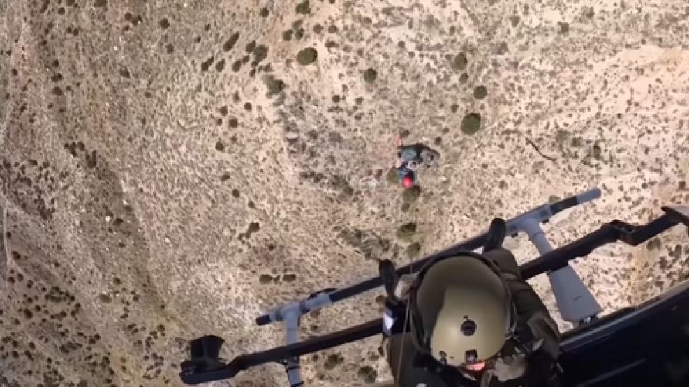 El rescate fue en helicóptero.