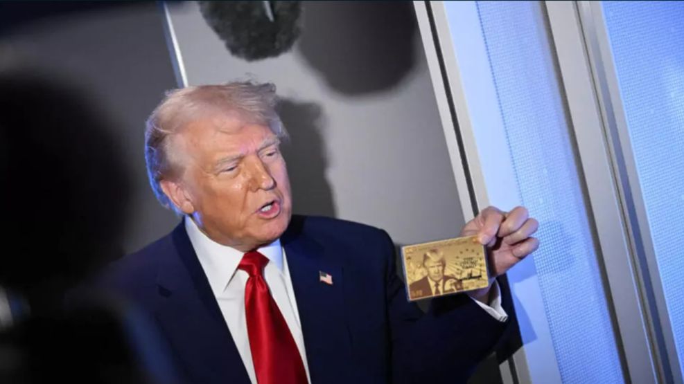 Visa dorada para millonarios y deportaciones masivas para migrantes irregulares