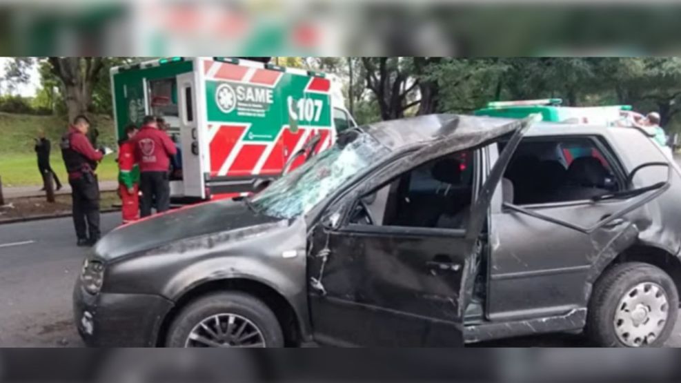 Viernes Santo accidentado en Palermo: un hombre fue atropellado y una mujer salió despedida por la ventana de su auto