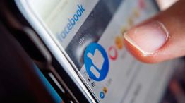 200425_me_gusta_like_facebook_shutterstock_g