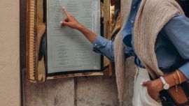 5 looks old money con sweater que querrás llevar en el otoño 2026