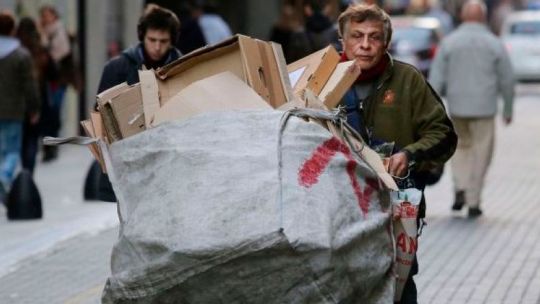 Radiografía de la pobreza en Argentina: cómo evolucionó en cada región y cuáles son las ciudades más vulnerables