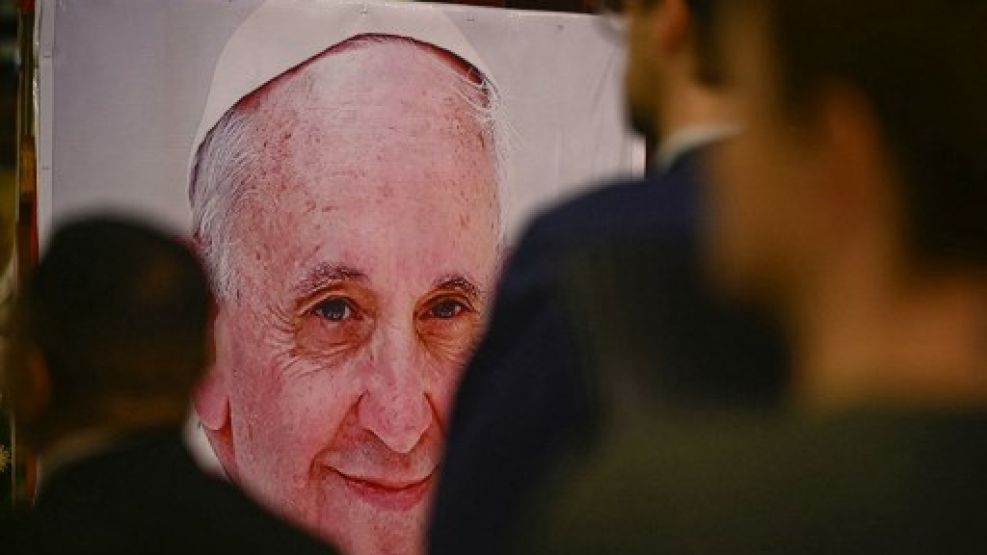 Muerte del papa Francisco: cómo lo despidieron en Flores el barrio en el que nació y qué dijeron los fieles.