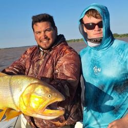La constante son los niveles bajos en los ríos. Aún así, la chance de pesca está latente, ya sea con dorados, surubíes o variada. 