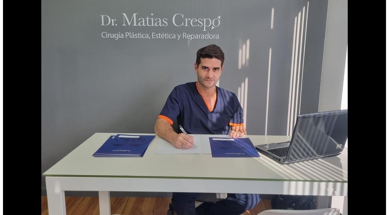 De la Vocación a la Excelencia: El Camino de un Cirujano Plástico