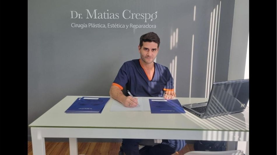 De la Vocación a la Excelencia: El Camino de un Cirujano Plástico