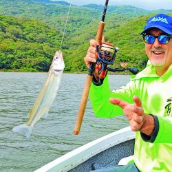 Mayo a full con la temporada de pejerrey, pero también aparecen otras especies y actividades para hacer en otoño.