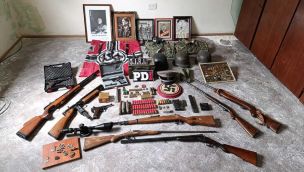 Rosario: encontraron armas y objetos con símbolos nazi 20250425