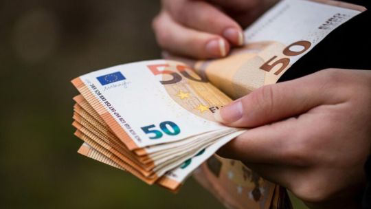 Euro hoy y euro blue hoy, EN VIVO: el minuto a minuto de la cotización de este jueves 8 de mayo de 2025