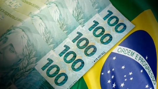 Real hoy y real blue hoy, EN VIVO: el minuto a minuto de la cotización de este jueves 15 de mayo del 2025