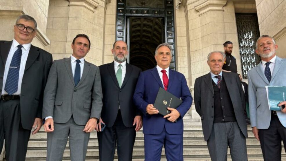 26-4-2025-Llaryora audiencia Corte 