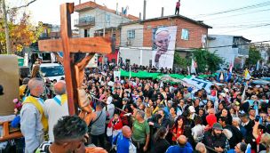 27_04_2025_caminata_francisco_afp_g