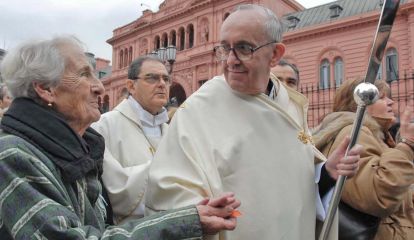 270425_bergoglio_casa_rosada_cedoc_g