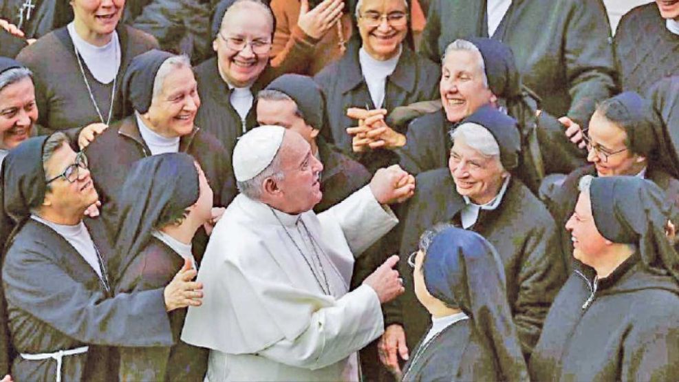 27_04_2025_papa_francisco_mujeres_monjas_cedoc_g