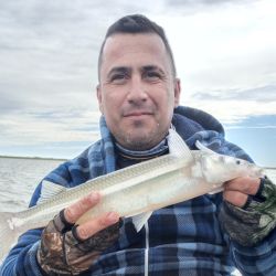 Las temperaturas en descenso favorecen los rindes en las lagunas bonaerenses.