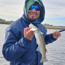 Las temperaturas en descenso favorecen los rindes en las lagunas bonaerenses.