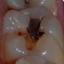 Odontólogo Adrián García | Foto:CEDOC