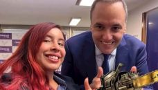 Macarena Rodriguez y Adorni20250429