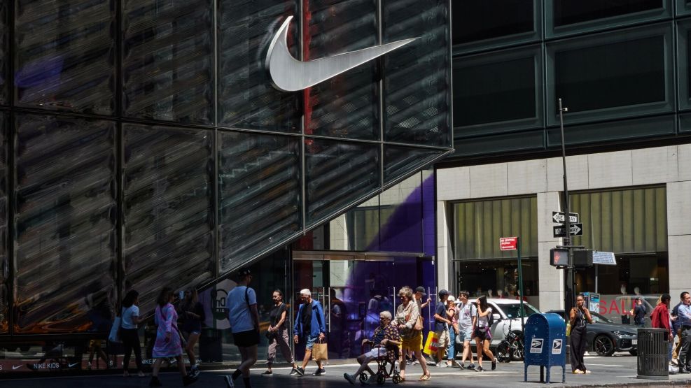 Nike Falls Most Since 2001 On Weaker Full-Year Outlook