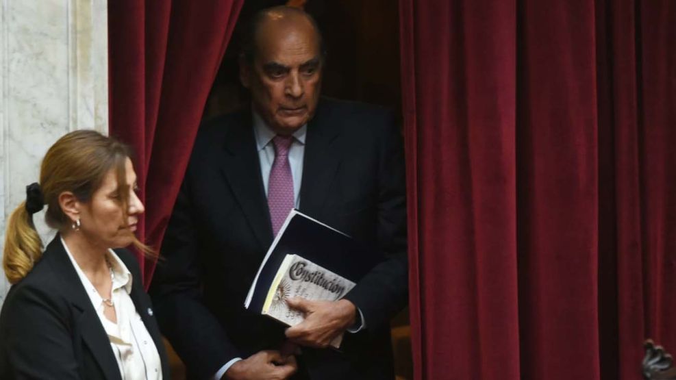 Guillermo Francos en diputados20250429