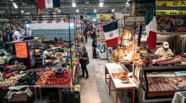 Mexico Peso Leads Broad Bounce Against Dollar As Tariffs Delayed