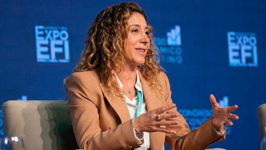 Laura Jure expuso en Expo EFI el modelo cordobés de empleo y formación de talentos
