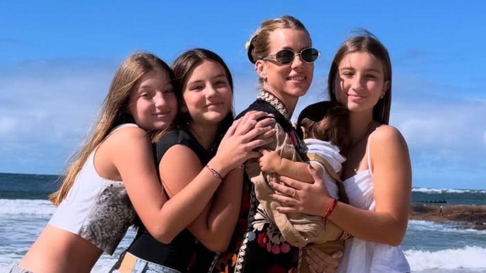 Nicole Neumann, Allegra Cubero, Indiana Cubero, Sienna Cubero, Cruz Urcera
