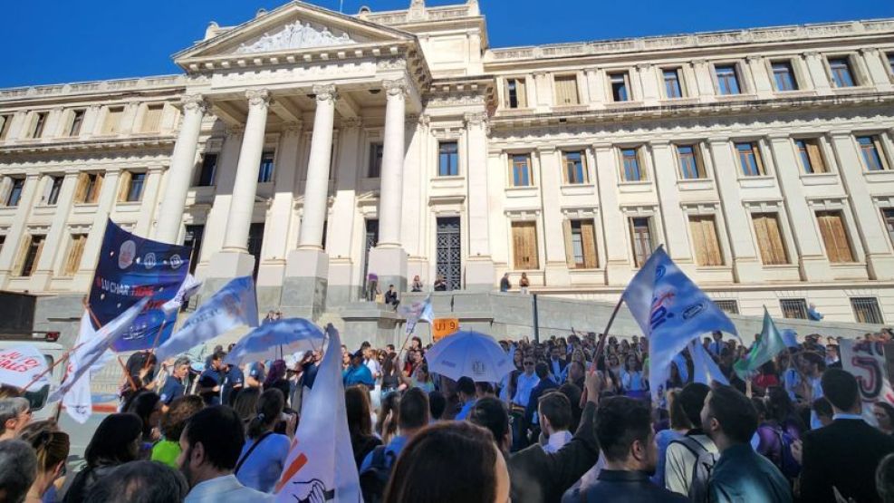 El TSJ recategoriza y asciende en forma automática a más de 5.000 empleados del Poder Judicial