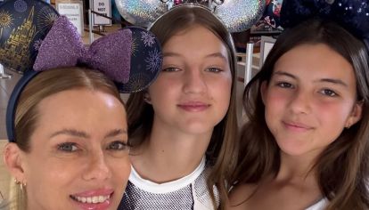 Las hermanas Cubero-Neumann desplegaron todo su estilo durante su viaje a Disney con su mamá. 
