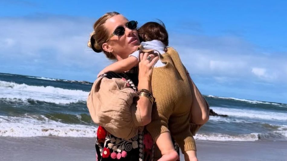 Nicole Neumann, Cruz Urcera