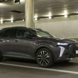 DS 7 E-Tense, una invitación a viajar con calma, armonía y la certeza de disfrutar cada kilómetro del camino.
