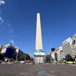El Obelisco porteño recuperó su exterior y además tiene un ascensor para llegar al mirador.