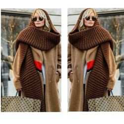 Ideas de look con bufanda XXL PC Tanya Velkova