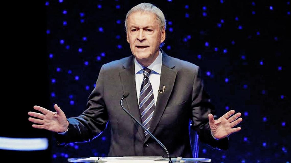 Schiaretti viaja a España para desarrollar "una agenda institucional"