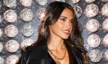 Antonela Rocuzzo luce el jean que será tendencia en la temporada: tono oscuro y cintura alta 