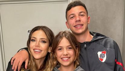 La modelo mostró imágenes del adolescente que reflejan los grandes recuerdos que tienen juntos.