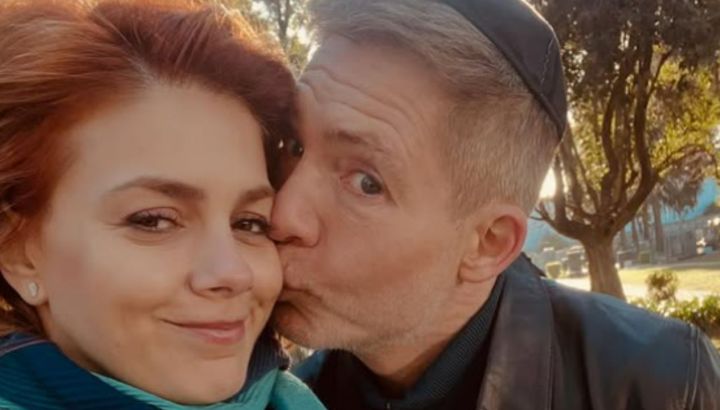 Natalie Pérez contó cómo se sintió en la mesa de Mirtha Legrand tras ser vinculada con Adrián Suar: "No me sentí cómoda"