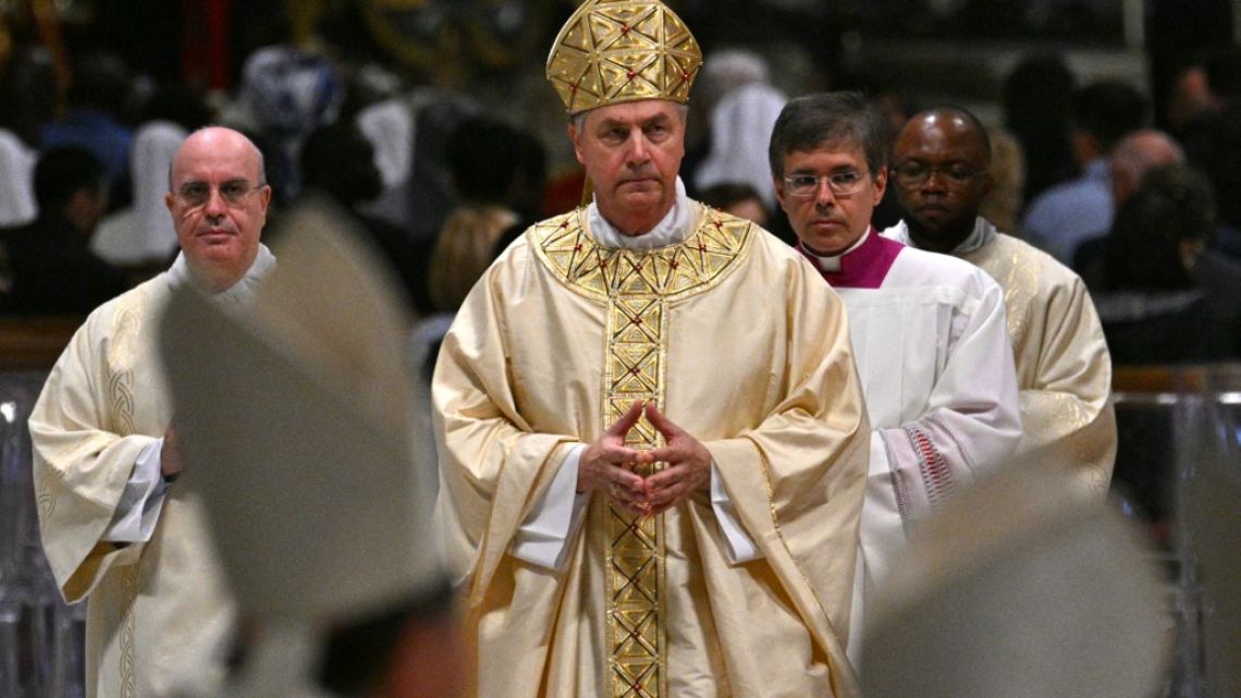 El cardenal español Ángel Fernández Artime, una opción de continuismo