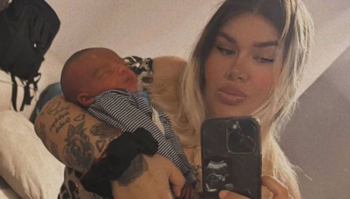El fuerte mensaje que compartió Morena Rial junto a una foto con su hijo Amadeo: "Te vas a arrepentir"