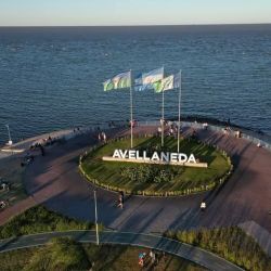 El Parque del Río, un nuevo espacio publico frente al Rio de la Plata, que sigue creciendo y expandiéndose con nuevas obras.
