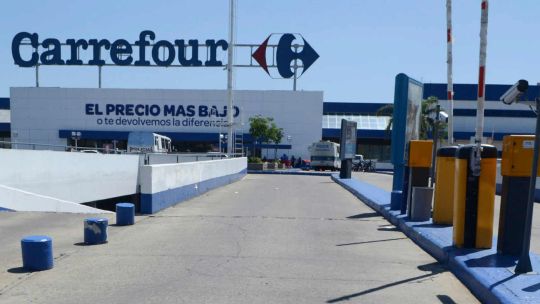 “Inflación cero”: una cadena de supermercados congela precios de 1.500 productos hasta agosto
