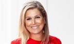 Máxima Zorreguieta y un look total red con mangas XXL, con el que marcó la tendencia de la temporada