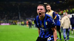 20250506 Fratessi festeja el 4-3 de Inter contra Barcelona en Milán
