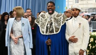 Anna Wintour, Colman Domingo y Lewis Hamilton
