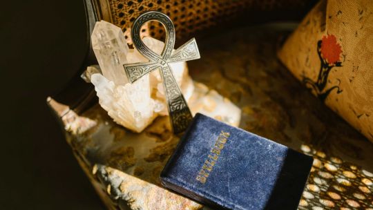 Horóscopo de la semana: energía introspectiva y decisiones clave para cada signo