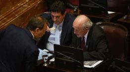 Sesion de ficha limpia en el senado20250507