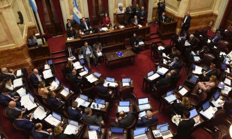 Sesion de ficha limpia en el senado20250507