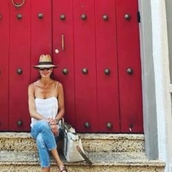 Juliana Awada en jeans.