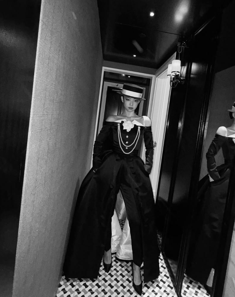 Jennie MET Gala 2025 look